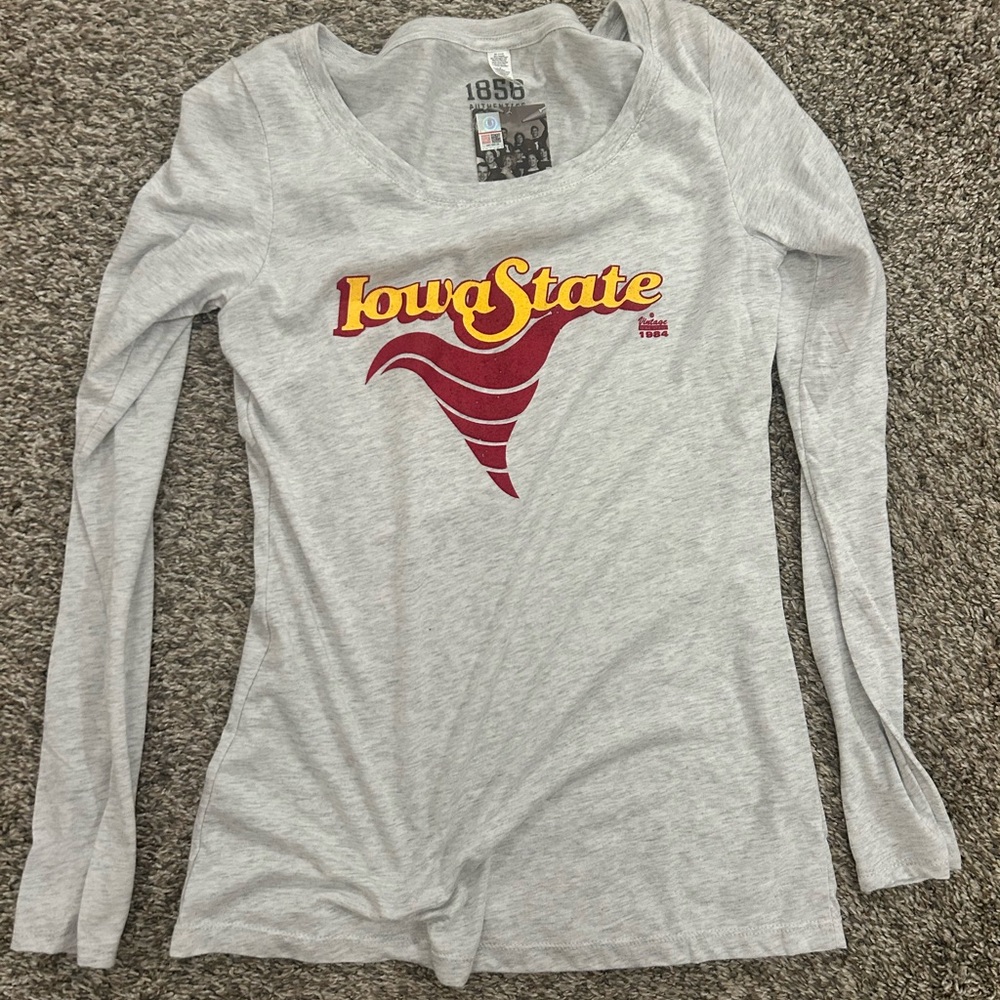 Iowa State Women's Long Sleeve Tee - Light Gray